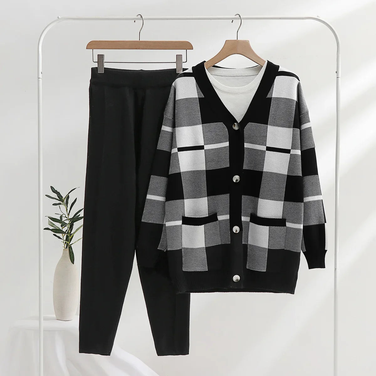 Sunday Soft-Knit 3-Piece Set